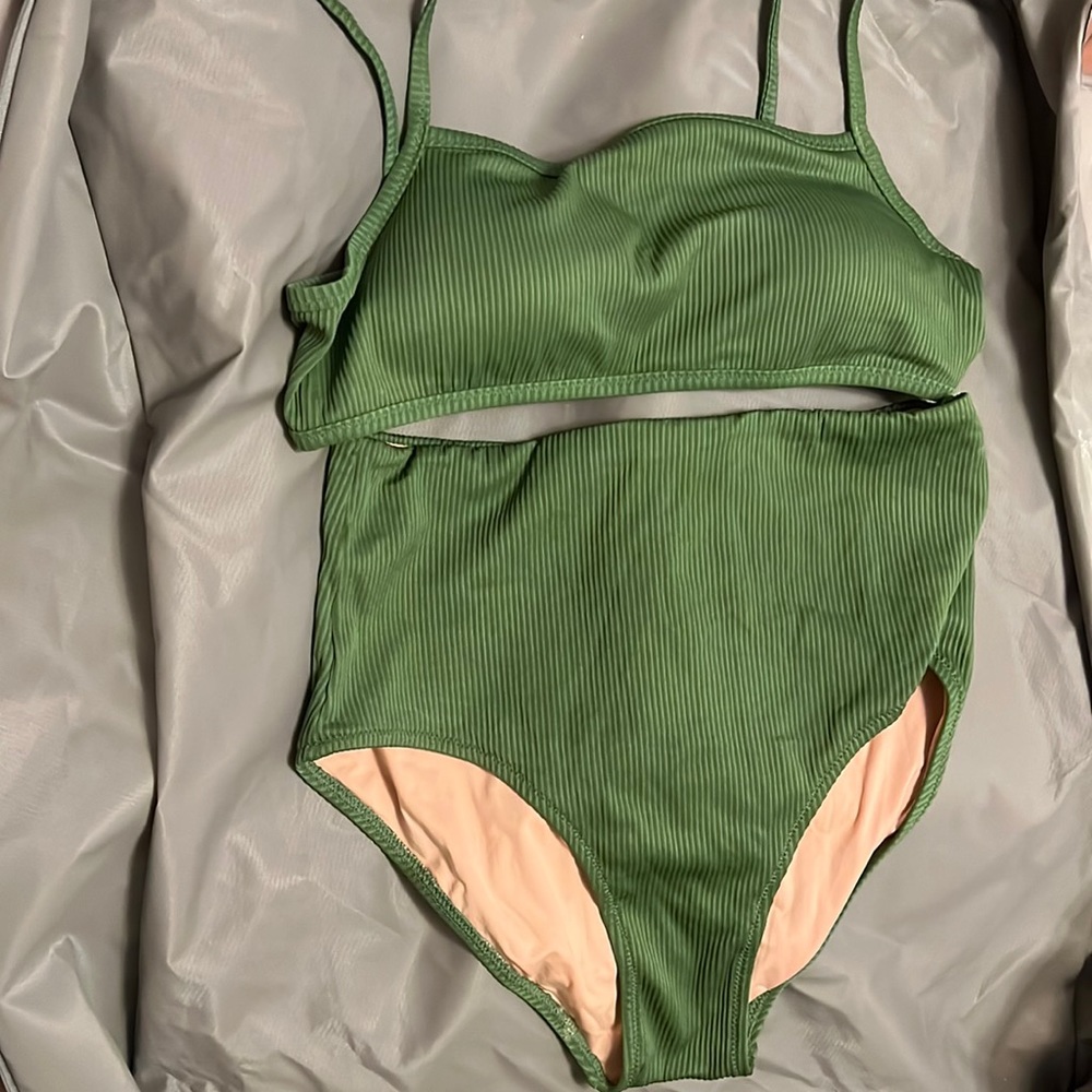 High waisted bikini set